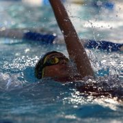 Lenya über 100m Rücken